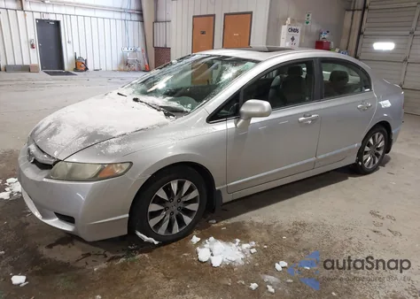 2010 Honda Civic Ex z USA, uszkodzony, nr VIN 19XFA1F87AE047027